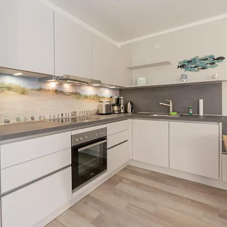 Apartment Haus Waldidyll, Strandklang - Bade- & Saunawelt Taeglich Inklusive Sellin (Rugen)